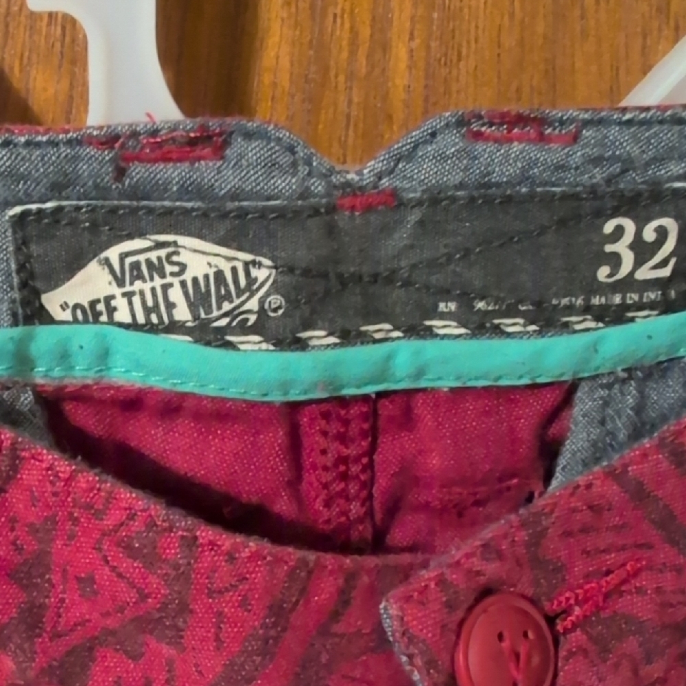 Vans Maroon Patterned Casual Shorts - Picture 3 of 3